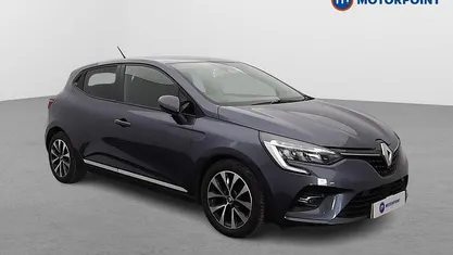 Used 2021 Renault Clio V Iconic Hatchback | £9,999 (Fair price)