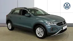 Used 2023 VW T-Roc Life SUV | £19,413 (Fair price)