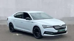 White Used 2020 Skoda Superb SportlinePlus Hatchback | £18,850 (Fair price)