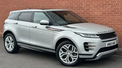 Used Land Rover Range Rover evoque SE Dynamic 182 HP (133 kW) 2019 Silver SUV