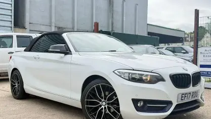 Używany BMW 218 Sport Line 150 KM (110 kW) 2017 Biały Kabriolet