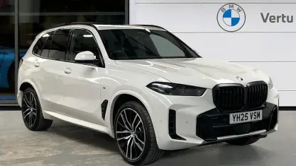 Usado BMW X5 M Sport 490 HP (360 kW) 2025 Branco SUV