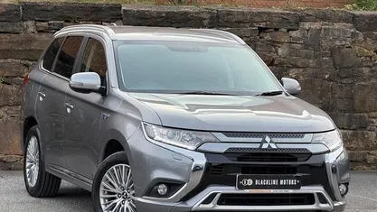 Used Mitsubishi Outlander P-HEV 177 HP (130 kW) 2018 Grey Estate