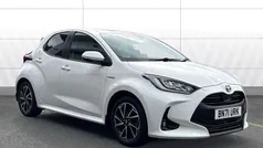 Used 2025 Toyota Yaris Hybrid Design Hatchback | £16,068 (Super price)