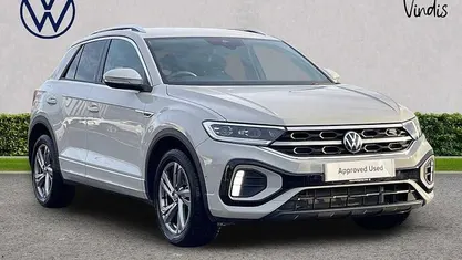 Used 2025 VW T-Roc R-line SUV | £27,492 (Fair price)