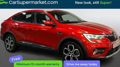 Begagnad Renault Arkana Version S 143 HK (105 kW) 2022 Röd SUV