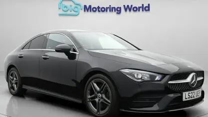 Usado Mercedes CLA200 AMG line 163 CV (119 kW) 2022 Negro Coupe