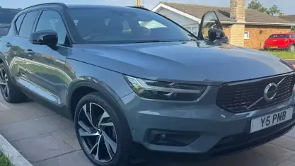 Used Volvo XC40 R-Design Pro 150 HP (110 kW) 2020 Grey SUV