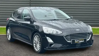Used Ford Focus Titanium X 125 HP (91 kW) 2020 Black Hatchback
