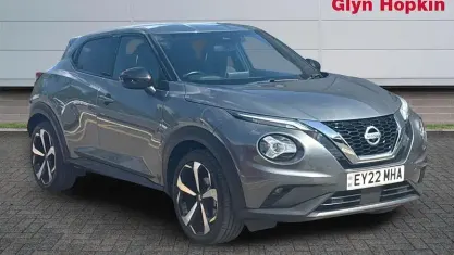 Used Nissan Juke Tekna 114 HP (83 kW) 2022 Grey SUV