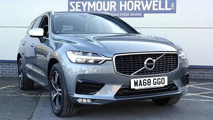 Used Volvo XC60 R-Design 190 HP (139 kW) 2019 SUV