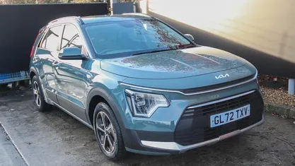 Used 2023 Kia Niro SUV | £16,795 (Fair price)