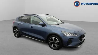 Used Ford Focus Active 125 HP (91 kW) 2023 Blue Hatchback