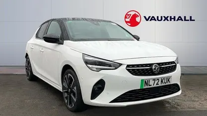 White Used 2022 Vauxhall Corsa-e Elite Hatchback | £12,280 (Fair price)