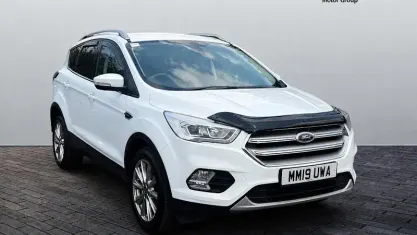 Used Ford Kuga Titanium 120 HP (88 kW) 2019 White SUV