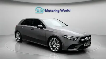 Begagnad Mercedes A35 AMG Executive 306 HK (225 kW) 2022 Grå Halvkombi