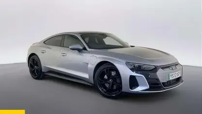 Usado Audi e-tron GT quattro Design 389 kW (530 HP) 2024 Sedan