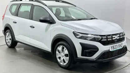 Used Dacia Jogger Essentiel 110 HP (80 kW) 2023 White MPV