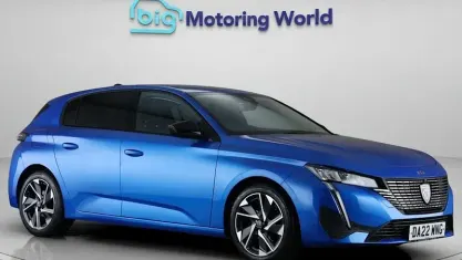 Used Peugeot 308 Allure Premium 131 HP (96 kW) 2022 Blue Hatchback