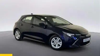 Used Toyota Corolla 122 HP (89 kW) 2022 Blue Hatchback