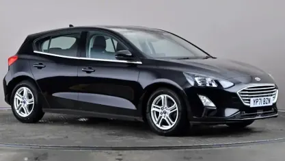 Used Ford Focus Zetec 125 HP (91 kW) 2021 Black Hatchback