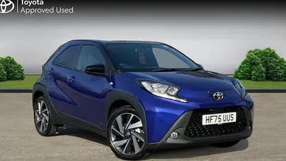 New Toyota Aygo X 72 HP (52 kW) 2025 Juniper blue bitone SUV