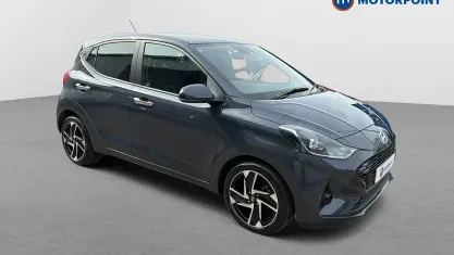 Używany Hyundai i10 Premium 79 KM (58 kW) 2025 Szary Hatchback