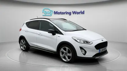 Used Ford Fiesta Active 125 HP (91 kW) 2019 White Hatchback