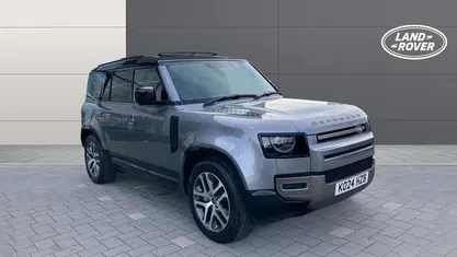 Used Land Rover Defender SE Dynamic 300 HP (220 kW) 2023 Grey SUV