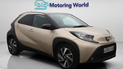 Used 2023 Toyota Aygo X SUV | £13,900 (Fair price)