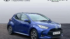 Blue Used 2023 Toyota Yaris Hybrid Design Hatchback | £17,350 (Fair price)