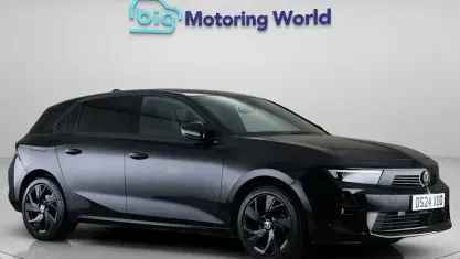 Used Vauxhall Astra S 131 HP (96 kW) 2024 Black Hatchback