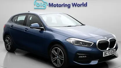 Used BMW 118 Sport Line 136 HP (100 kW) 2024 Blue Hatchback