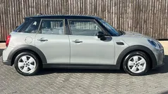 Used 2022 Mini Cooper Classic Hatchback | £15,999 (Fair price)
