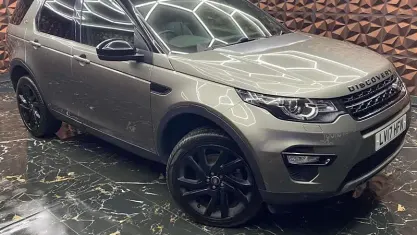 Used Land Rover Discovery Sport HSE 179 HP (131 kW) 2017 Silver SUV