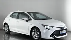 White Used 2021 Toyota Corolla Hatchback | £12,650 (Fair price)