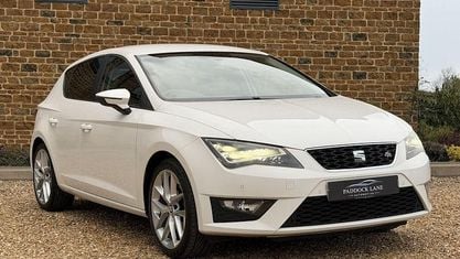 Begagnad Seat Leon FR 150 HK (110 kW) 2016 Halvkombi