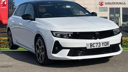 Used Vauxhall Astra Ultimate 131 HP (96 kW) 2024 Hatchback