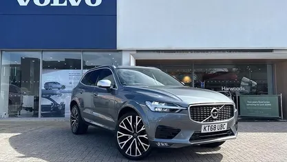 Used Volvo XC60 R-Design Pro 250 HP (183 kW) 2019 SUV