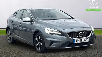 Used Volvo V40 R-Design 122 HP (89 kW) 2018 Hatchback