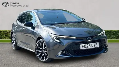 Used Toyota Corolla 140 HP (102 kW) 2025 Decuma grey Hatchback