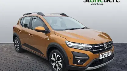 Used Dacia Sandero Prestige 91 HP (66 kW) 2022 Orange Hatchback