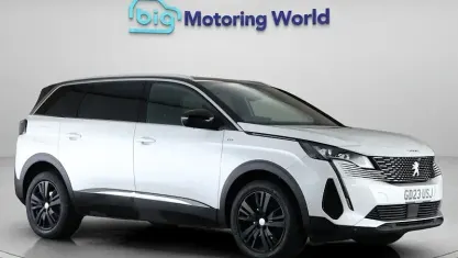 Used Peugeot 5008 GT 131 HP (96 kW) 2023 White SUV