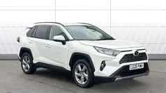 White Used 2020 Toyota RAV4 Hybrid Design SUV | £22,390 (Fair price)