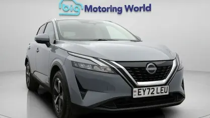 Begagnad Nissan Qashqai N-Connecta 190 HK (139 kW) 2022 Grå SUV