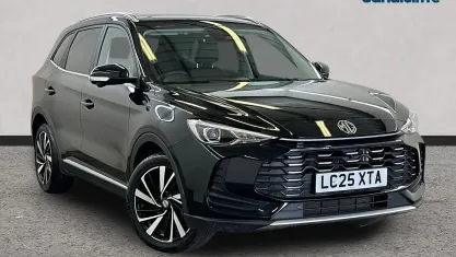 Used MG ZS Trophy 196 HP (144 kW) 2024 Metallic  black pearl SUV