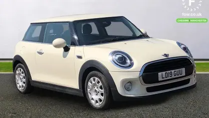 Used Mini ONE Classic 102 HP (75 kW) 2019 White Hatchback