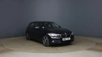 Used BMW 118 Sport Line 136 HP (100 kW) 2017 Black Hatchback