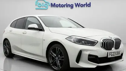 Usado BMW 118 M Sport 136 HP (100 kW) 2023 Branco Citadino