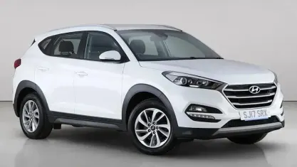 Used Hyundai Tucson SE 177 HP (130 kW) 2017 White SUV
